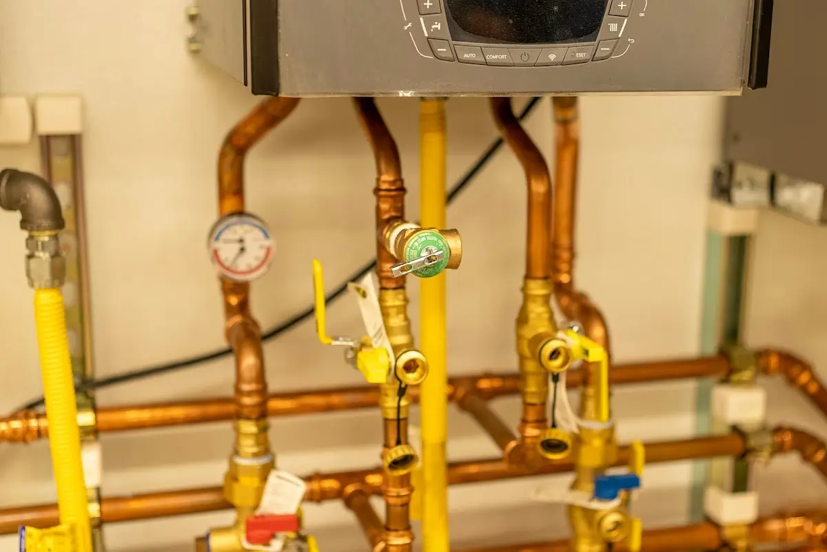 Licensed technician providing Slab Leak Repair for a homeowner in Bethany